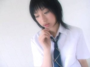 三村翔子 絶対美少女主義 激写 VOL.8 伝説の少女 (1)